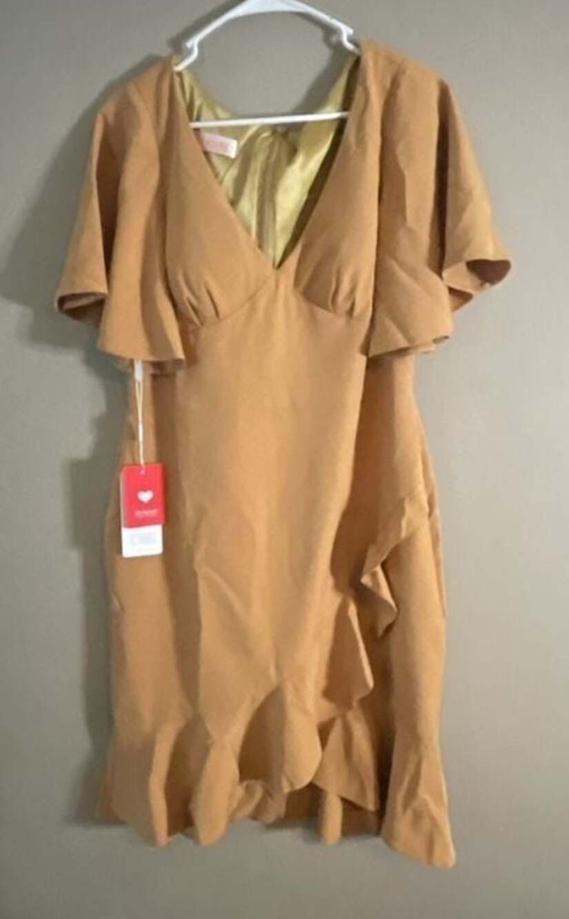 JJ's House Gold Ruffle Hem Flutter Sleeve Dress Size US 16